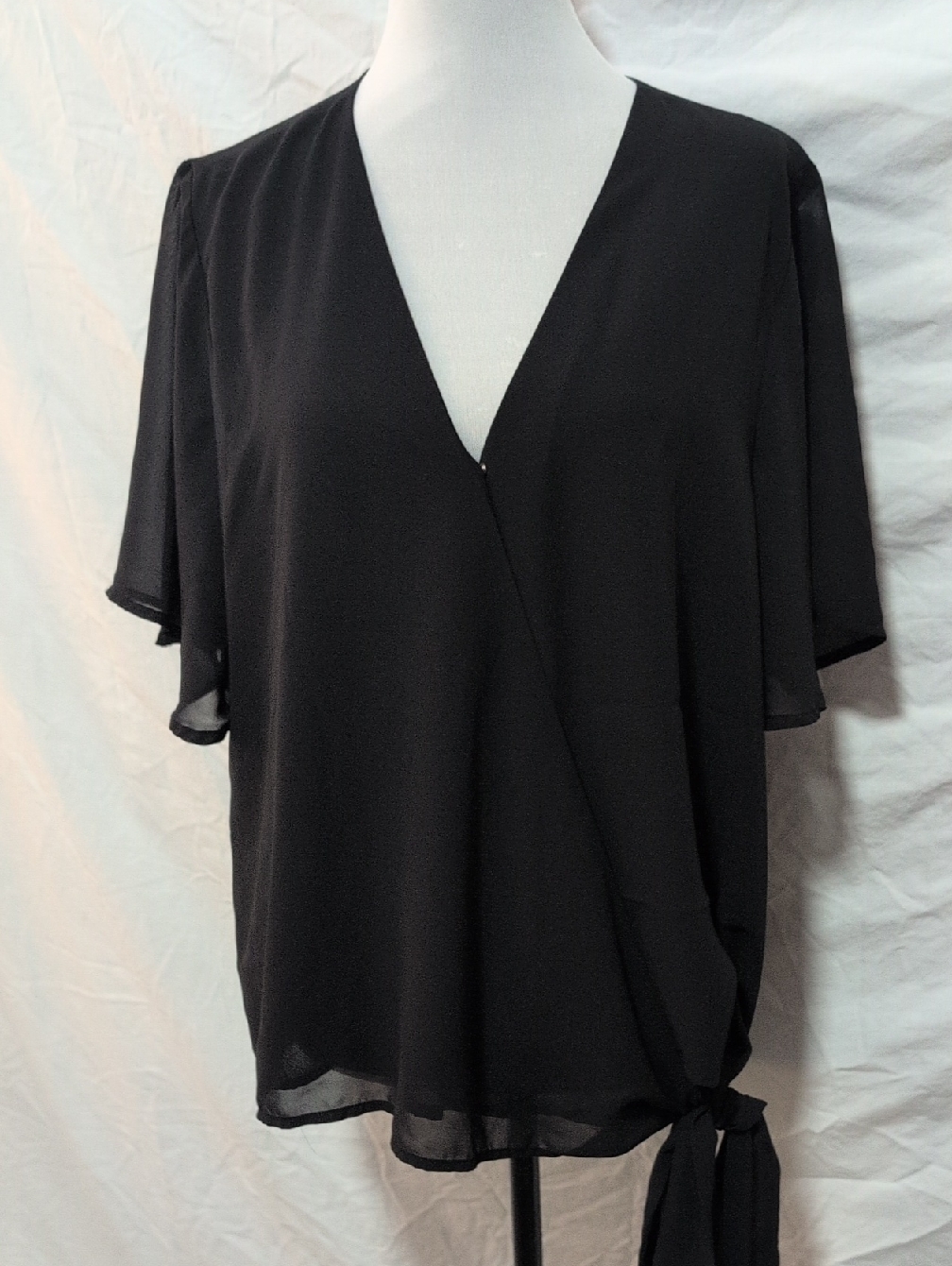 Zenana Outfitters Black V-Neck Side Tie Flutter Sleeve Blouse